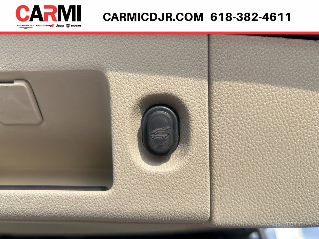 Used 2020 Cadillac Escalade Luxury AWD/4WD image 40