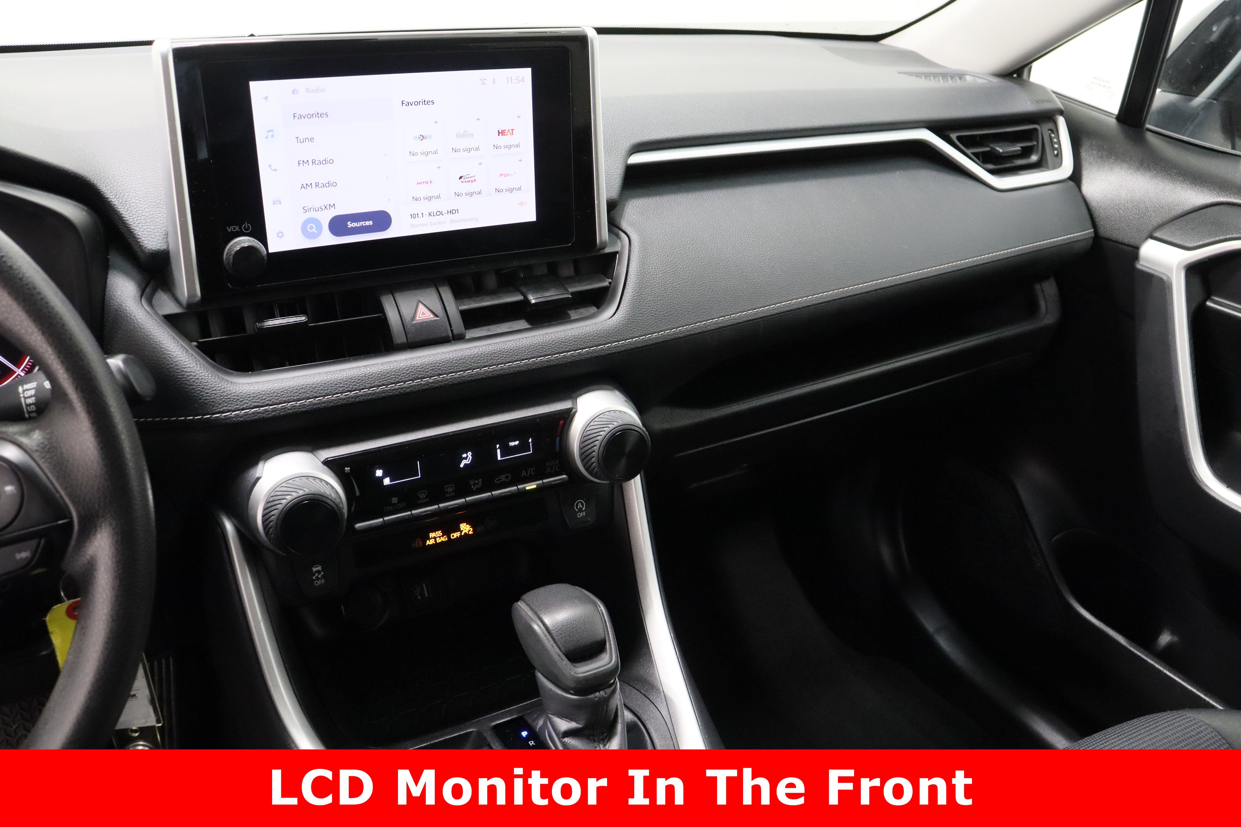 Used 2024 Toyota RAV4 LE image 15