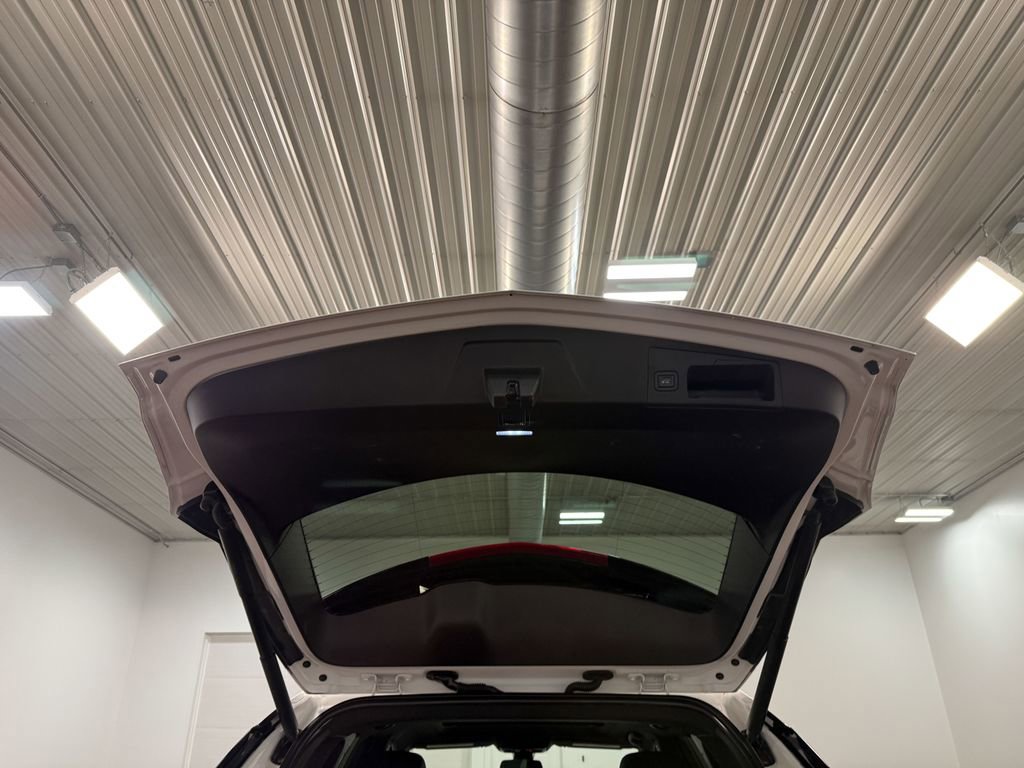 Used 2020 Cadillac XT5 Premium Luxury image 73