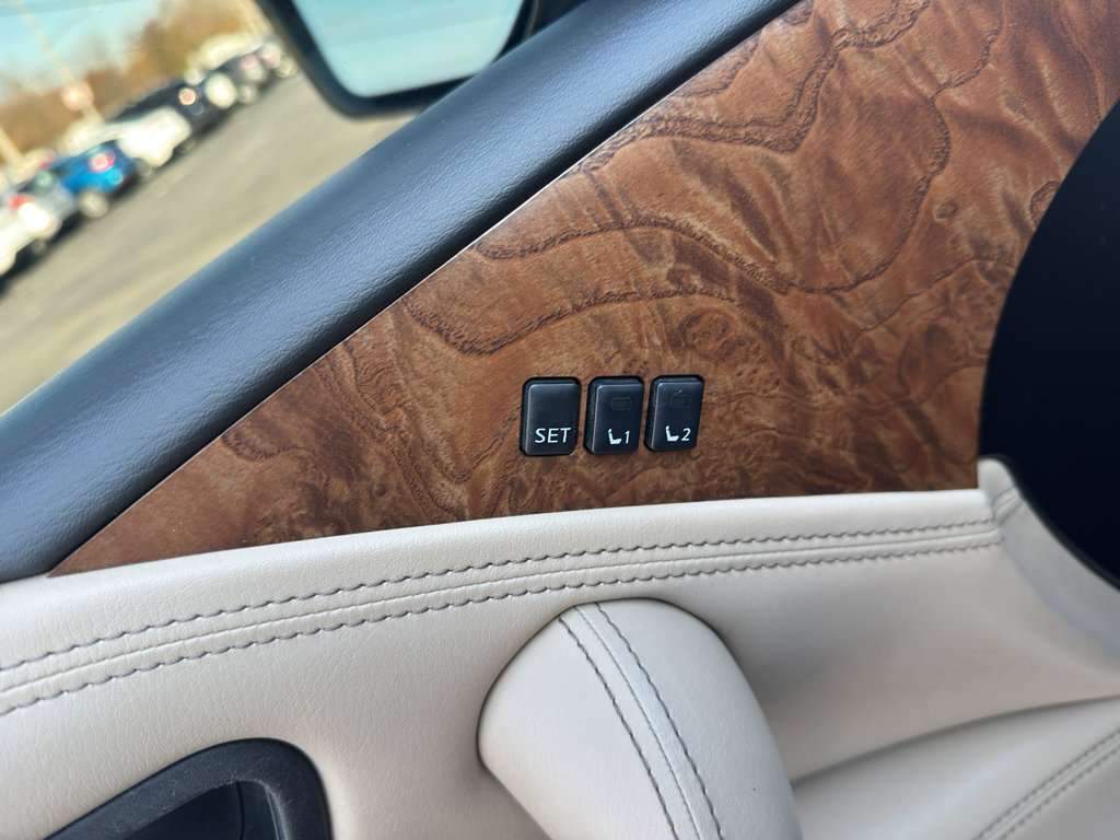 Used 2023 Nissan Armada SL w/ Cargo Package image 10