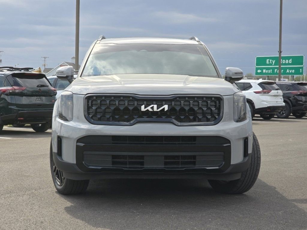 Used 2024 Kia Telluride EX X-Line image 9