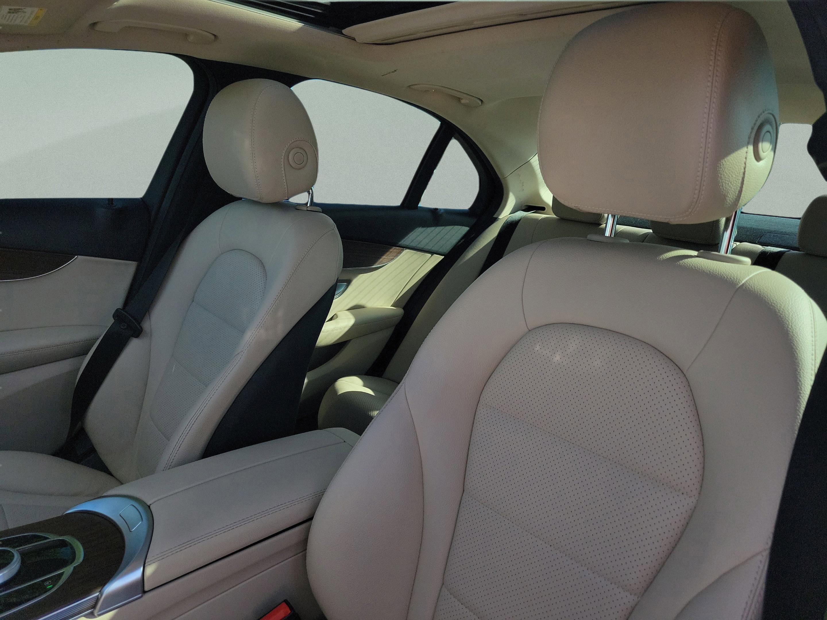 Used 2021 Mercedes-Benz C 300 Sedan image 13