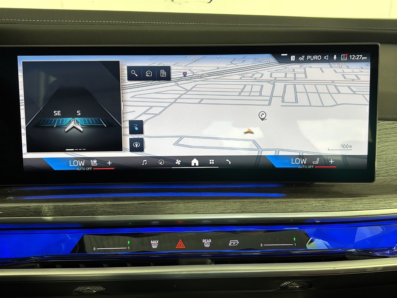 Certified 2023 BMW i7 xDrive60 AWD/4WD image 23