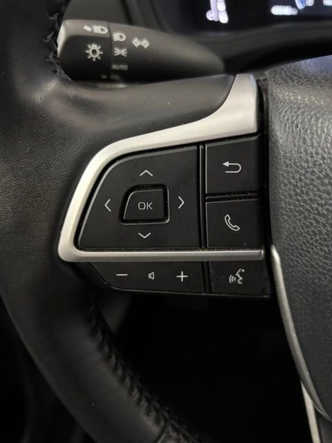 Used 2024 Toyota Grand Highlander XLE image 18