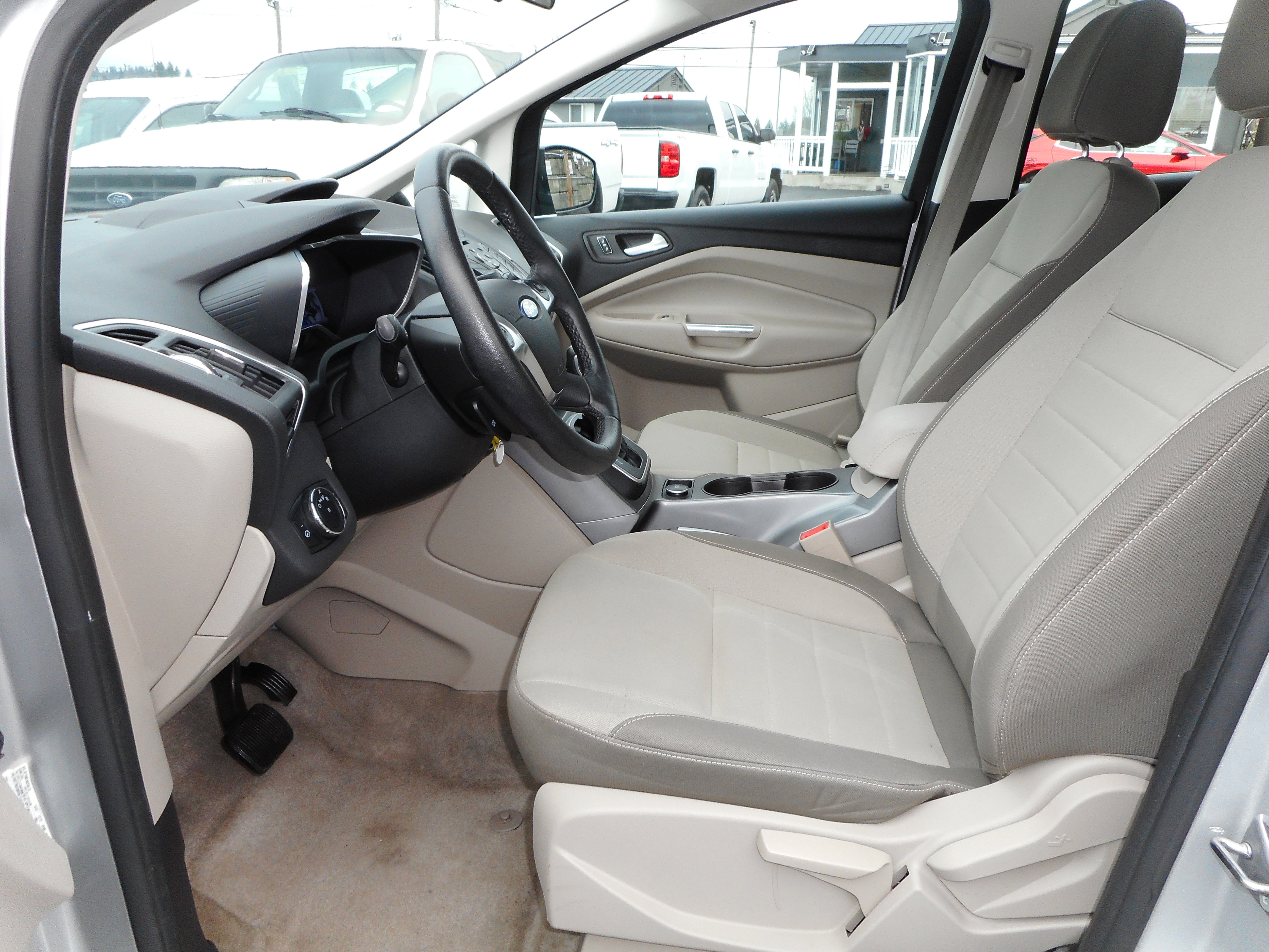 Used 2013 Ford C-MAX SE image 12