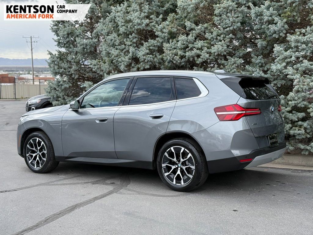 Used 2025 BMW X3 xDrive30i image 5