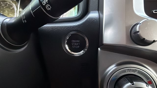 Used 2022 Toyota 4Runner Limited RWD image 29