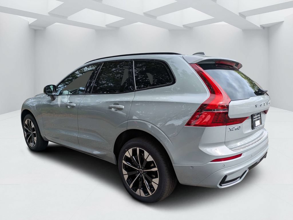 New 2026 Volvo XC60 T8 Plus w/ Protection Package Premier AWD/4WD image 5