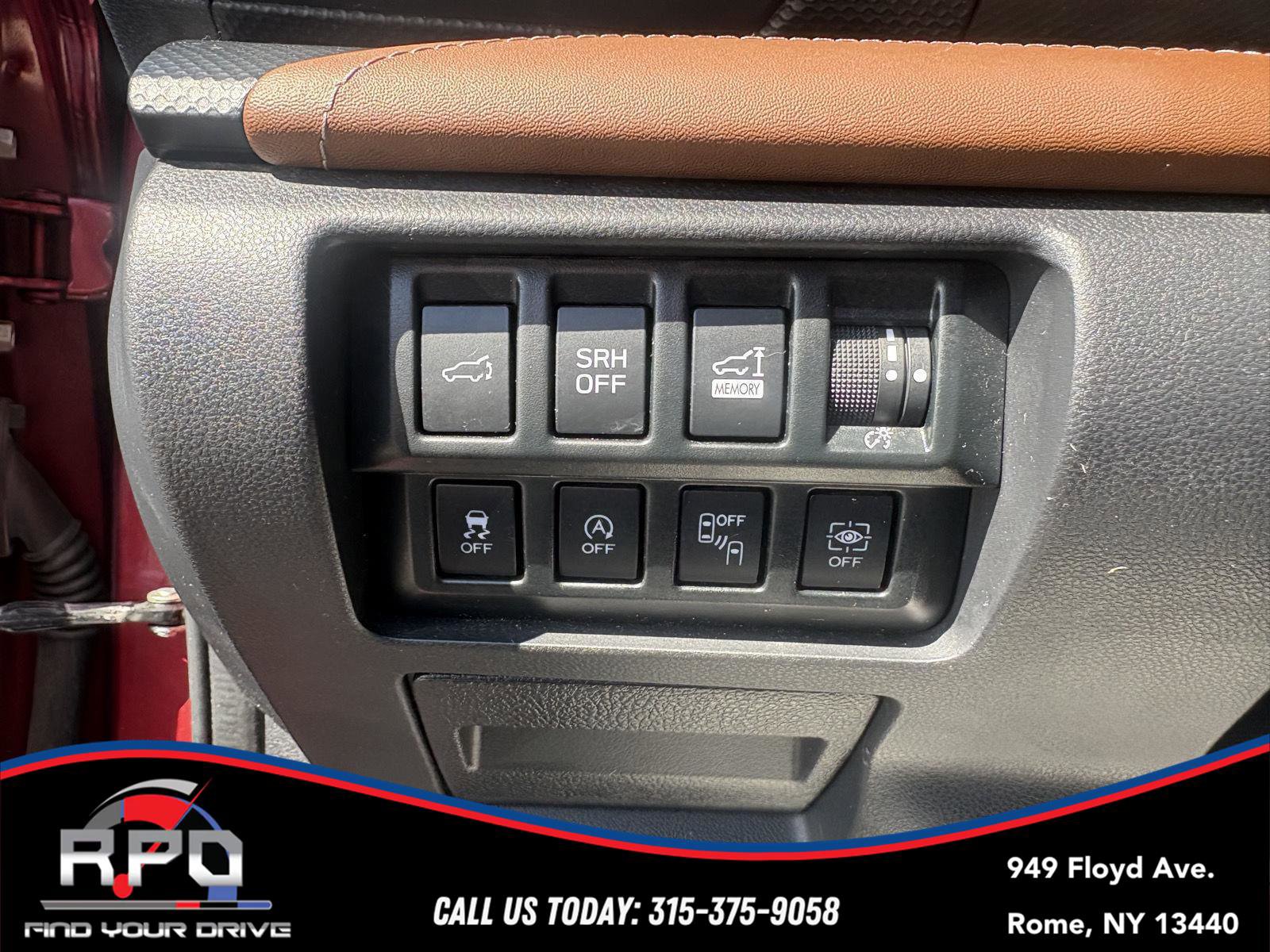 Used 2024 Subaru Forester Touring w/ POP Package 3 image 28