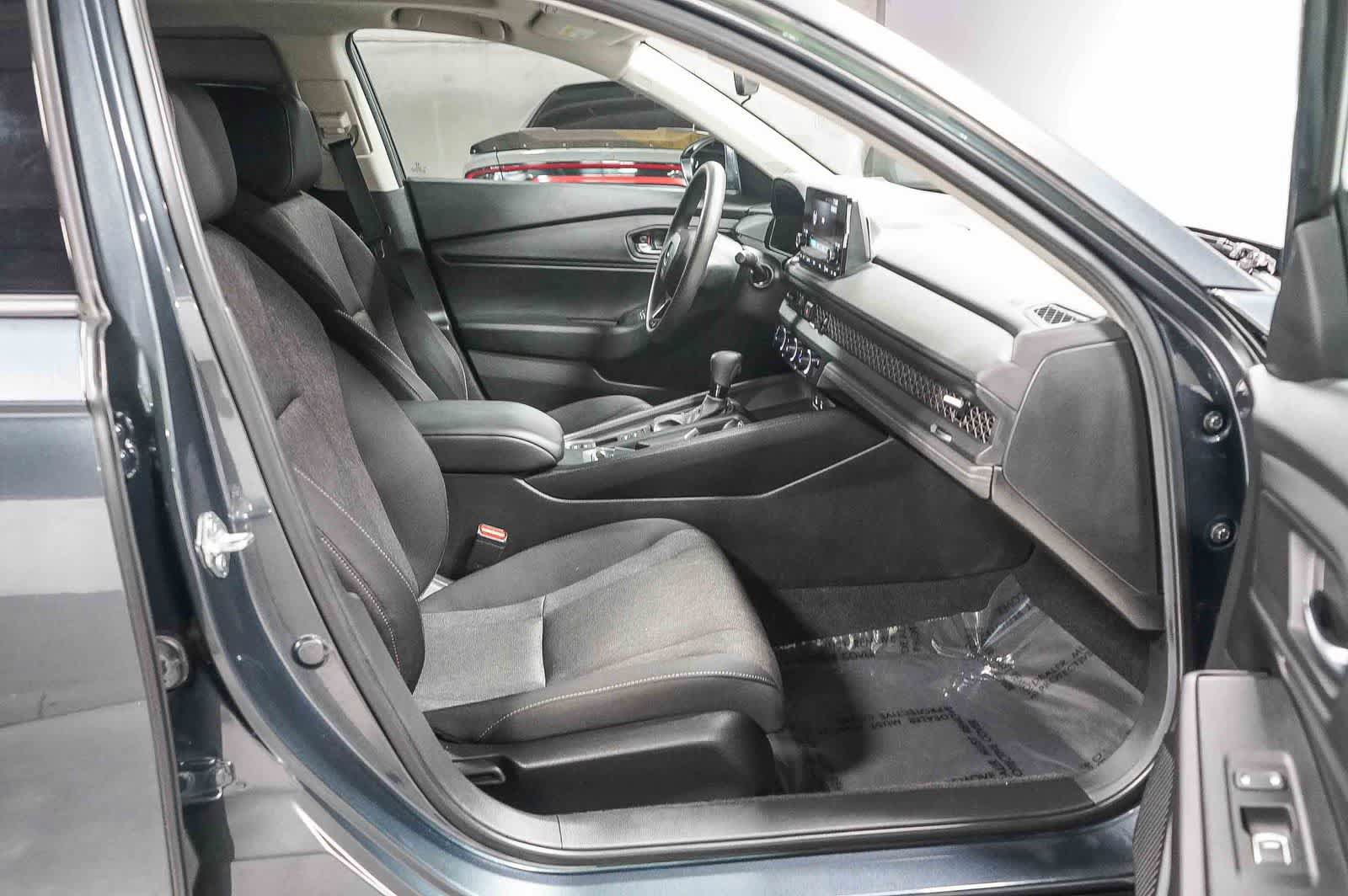 Used 2024 Honda Accord EX image 17