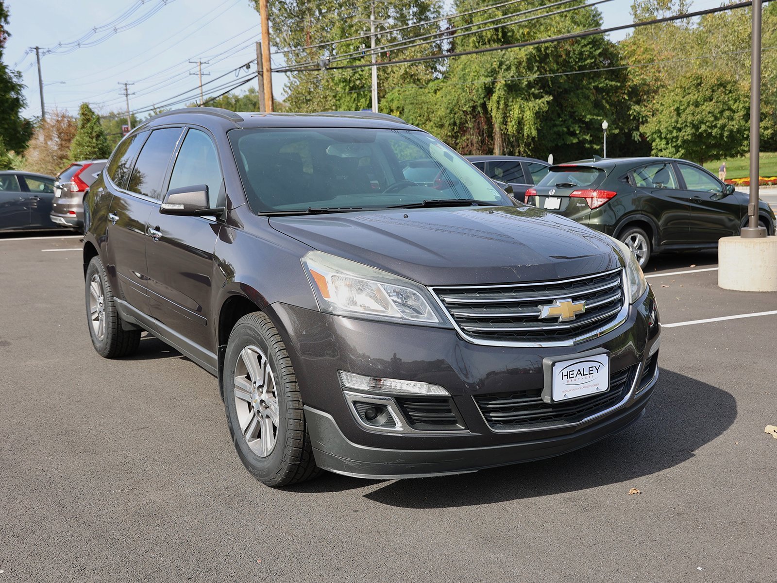 Used 2017 Chevrolet Traverse LT w/ Traveler's Package