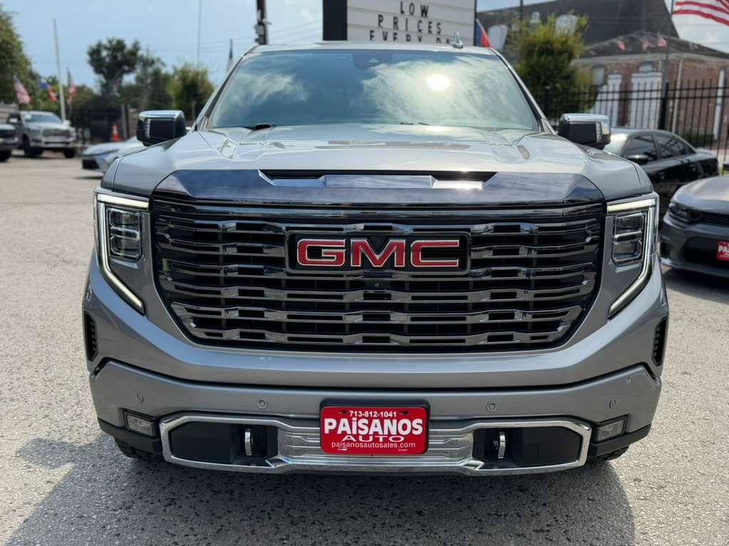 Used 2023 GMC Sierra 1500 Denali Ultimate AWD/4WD image 4