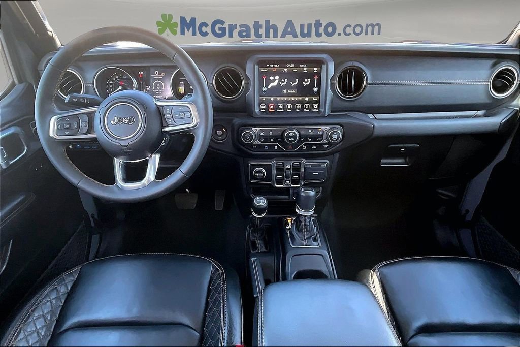 Used 2023 Jeep Wrangler Unlimited Sahara AWD/4WD image 7