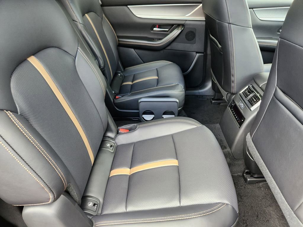 New 2025 MAZDA CX-90 Plug-In Hybrid w/ Premium Plus image 26
