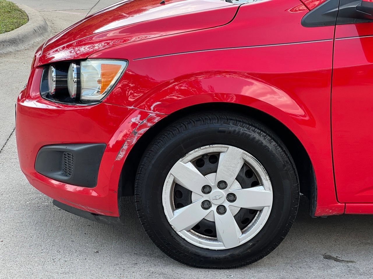 Used 2015 Chevrolet Sonic LS FWD image 24
