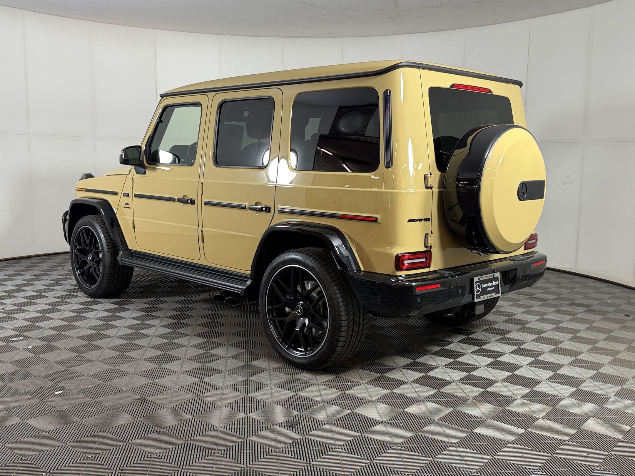 Certified 2025 Mercedes-Benz G 63 AMG 4MATIC image 3