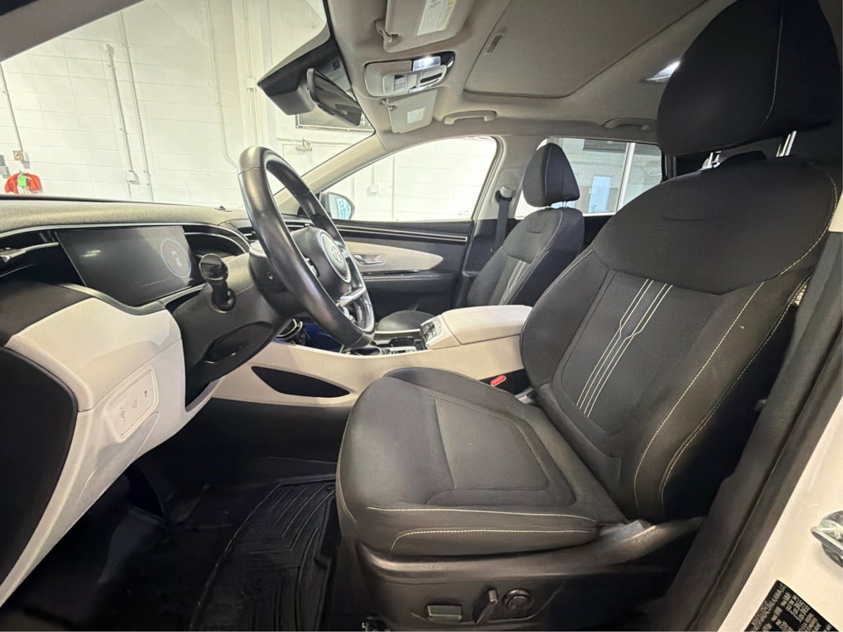 Used 2022 Hyundai Tucson SEL w/ Convenience Package FWD image 9