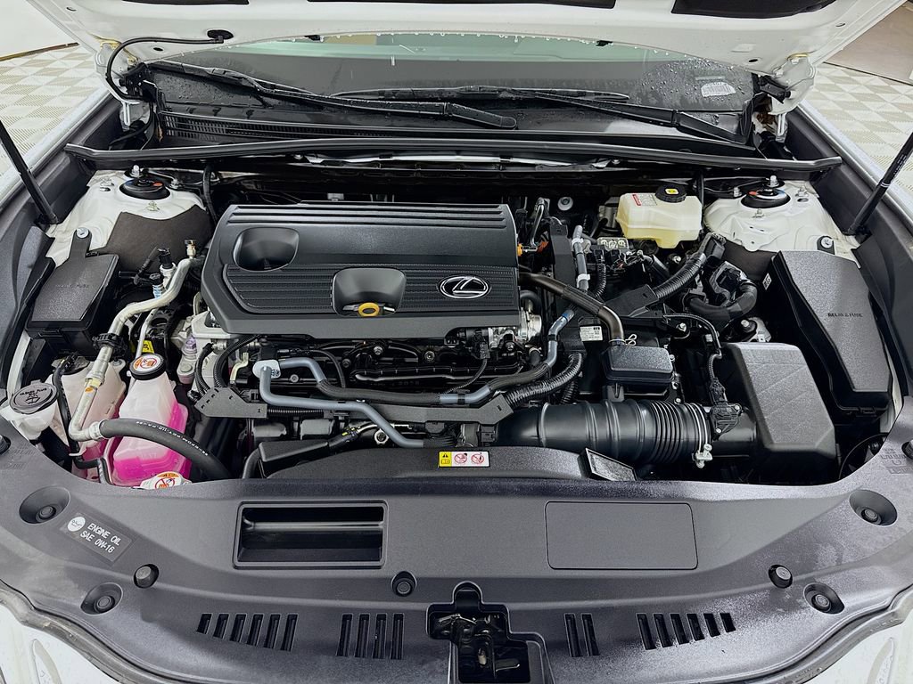 Certified 2025 Lexus ES 300h w/ Premium Package image 31