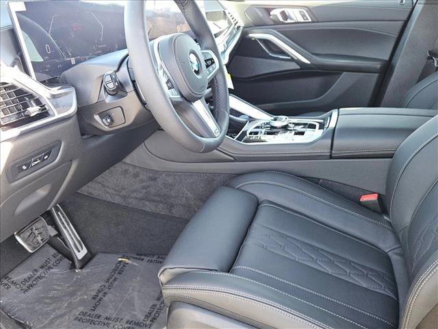 New 2026 BMW X6 xDrive40i w/ Executive Package image 15
