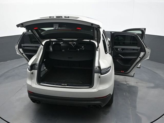 Certified 2023 Porsche Cayenne AWD/4WD image 27
