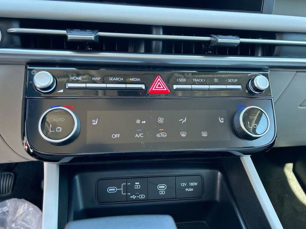 New 2026 Hyundai Tucson SEL image 25