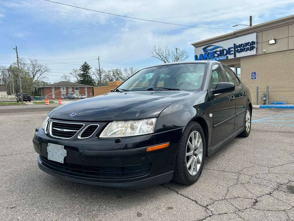 Used 2004 Saab 9-3 Linear FWD image 1