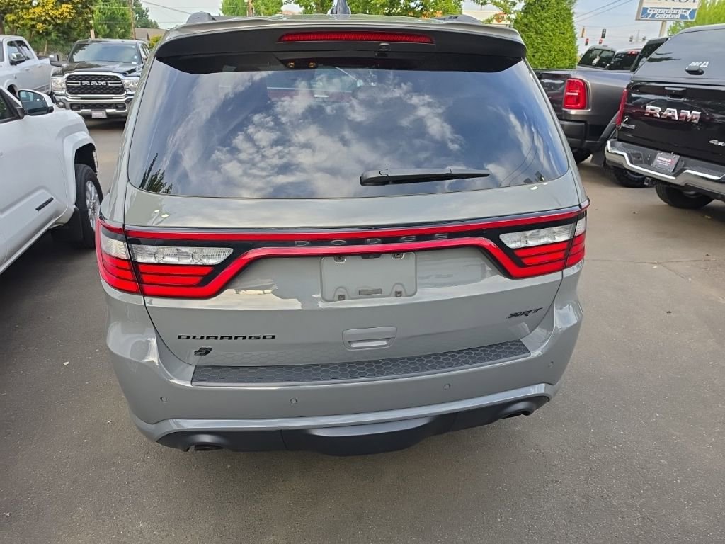 Used 2024 Dodge Durango SRT AWD/4WD image 11