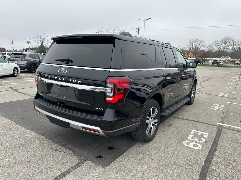 Used 2024 Ford Expedition Max Limited image 7