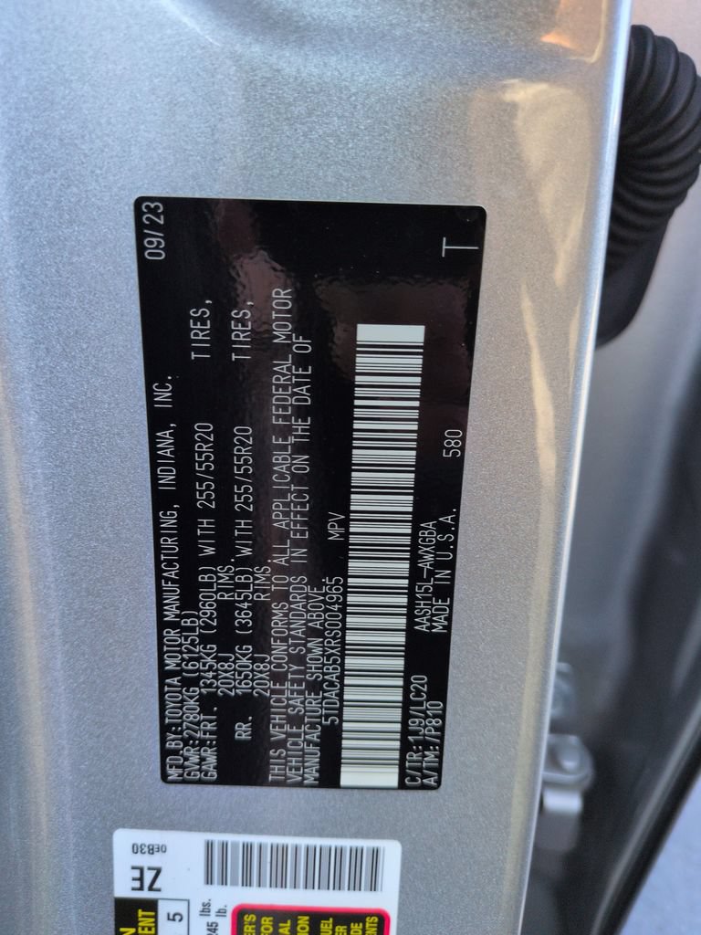 Used 2024 Toyota Grand Highlander AWD Hybrid image 29