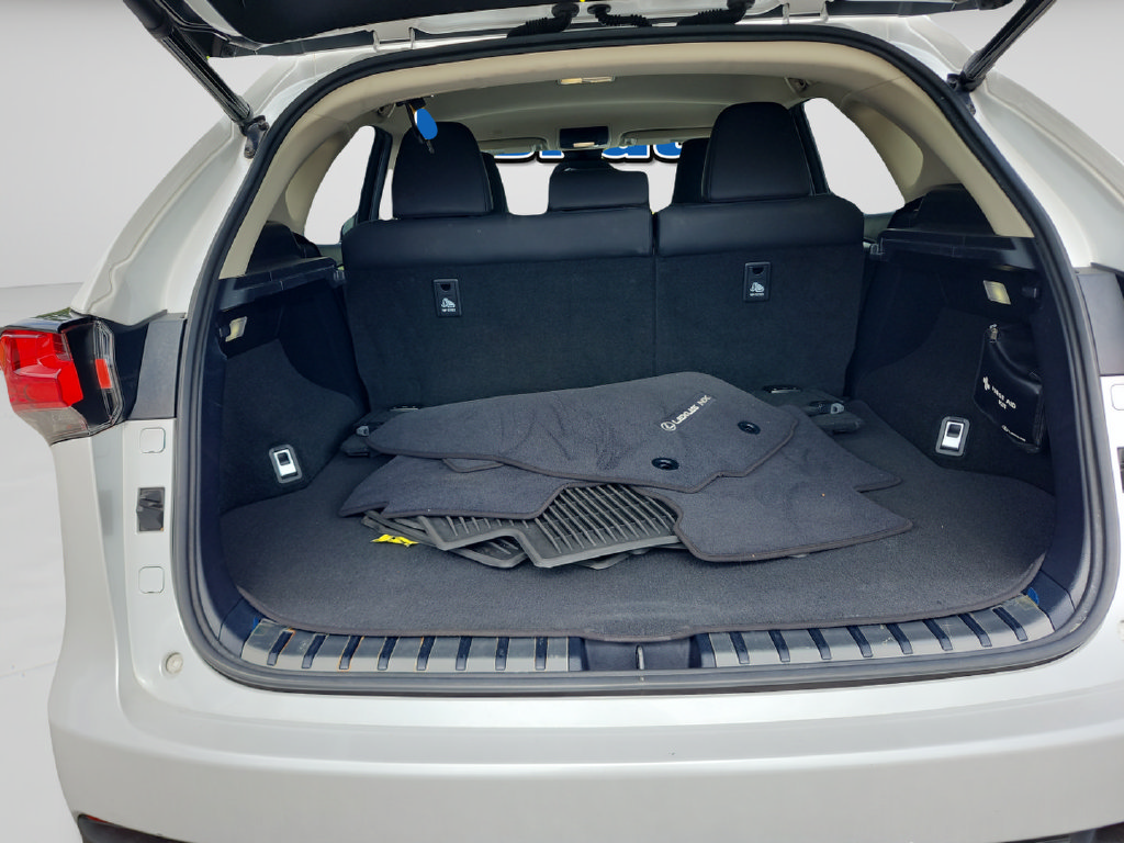 Used 2018 Lexus NX 300 FWD w/ Accessory Package image 16