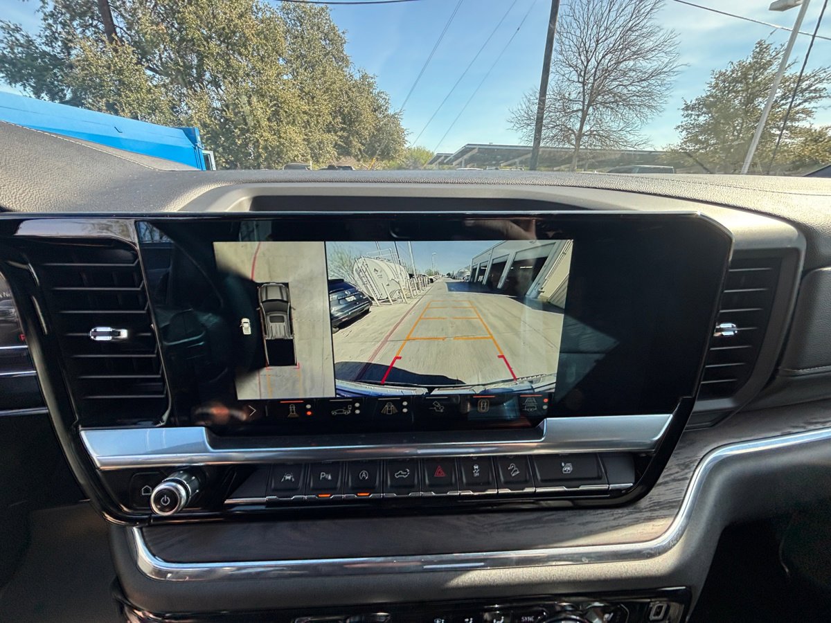 Used 2024 GMC Sierra 1500 SLT image 9