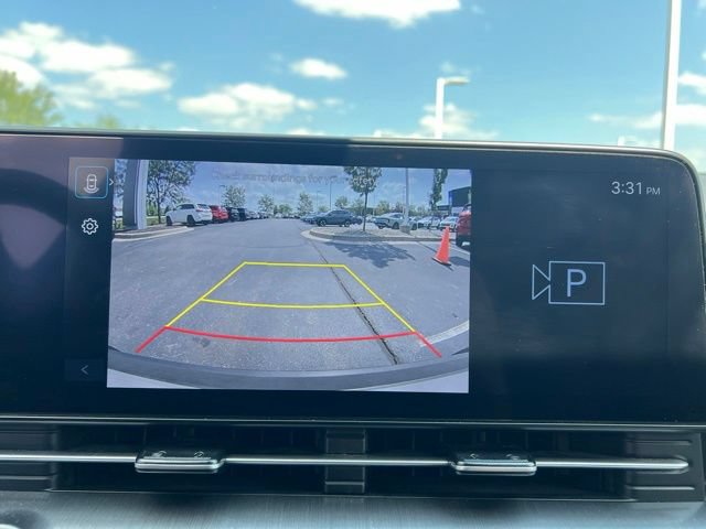 Used 2025 Hyundai Kona SEL FWD image 18