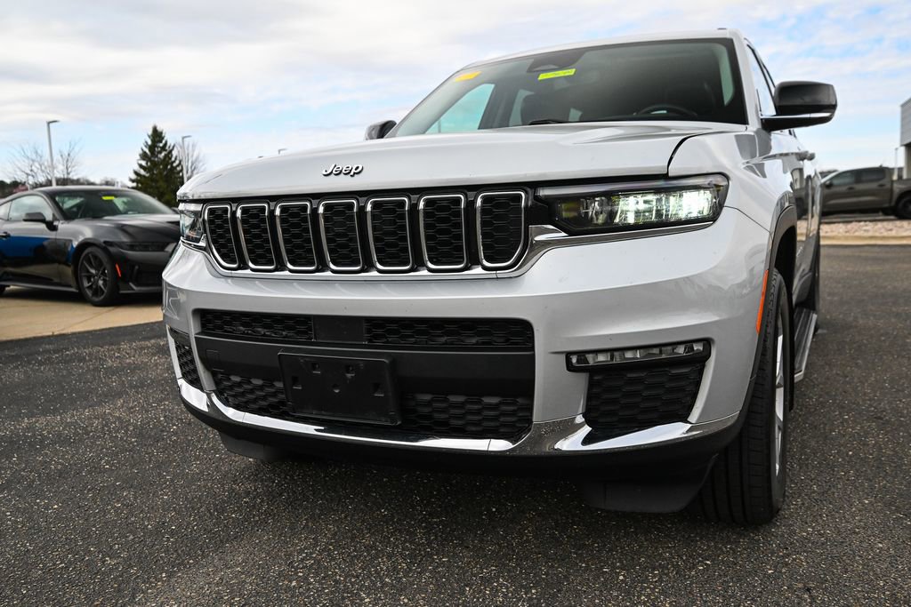 Used 2021 Jeep Grand Cherokee L Limited image 11