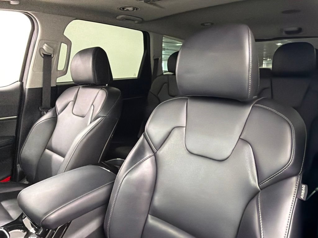 Used 2024 Kia Telluride S w/ S Sunroof Package FWD image 24