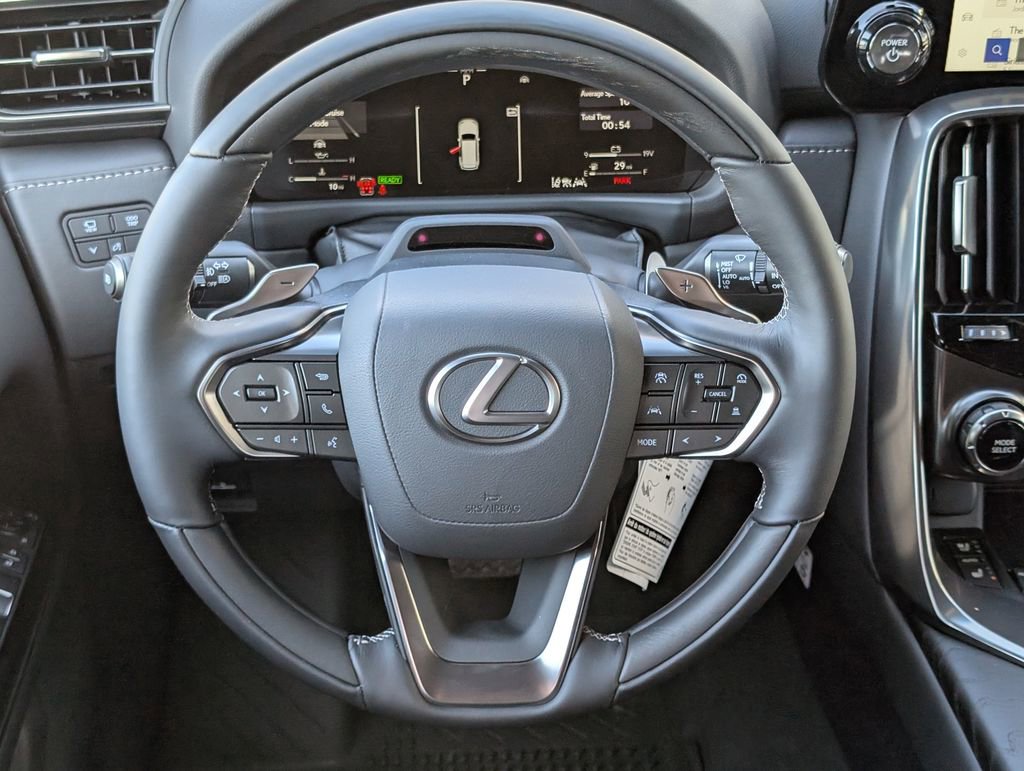 New 2025 Lexus LX 700h Luxury image 9