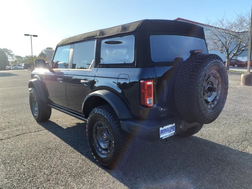 New 2024 Ford Bronco Black Diamond image 7