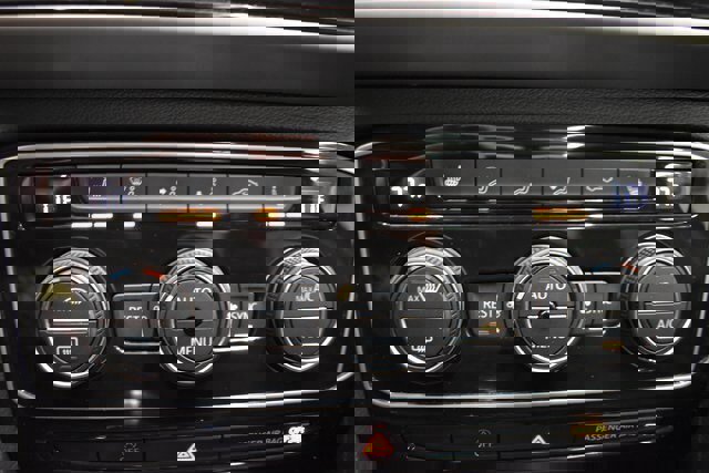 Used 2022 Volkswagen Atlas SE image 30