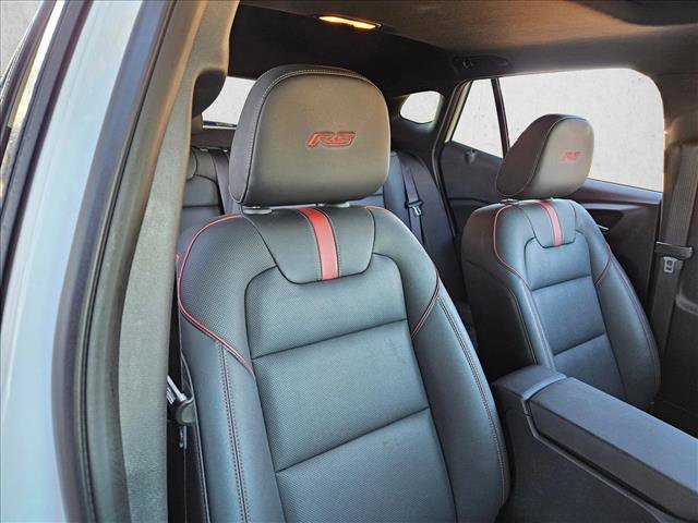 Used 2024 Chevrolet Trax RS w/ Sunroof Package image 22