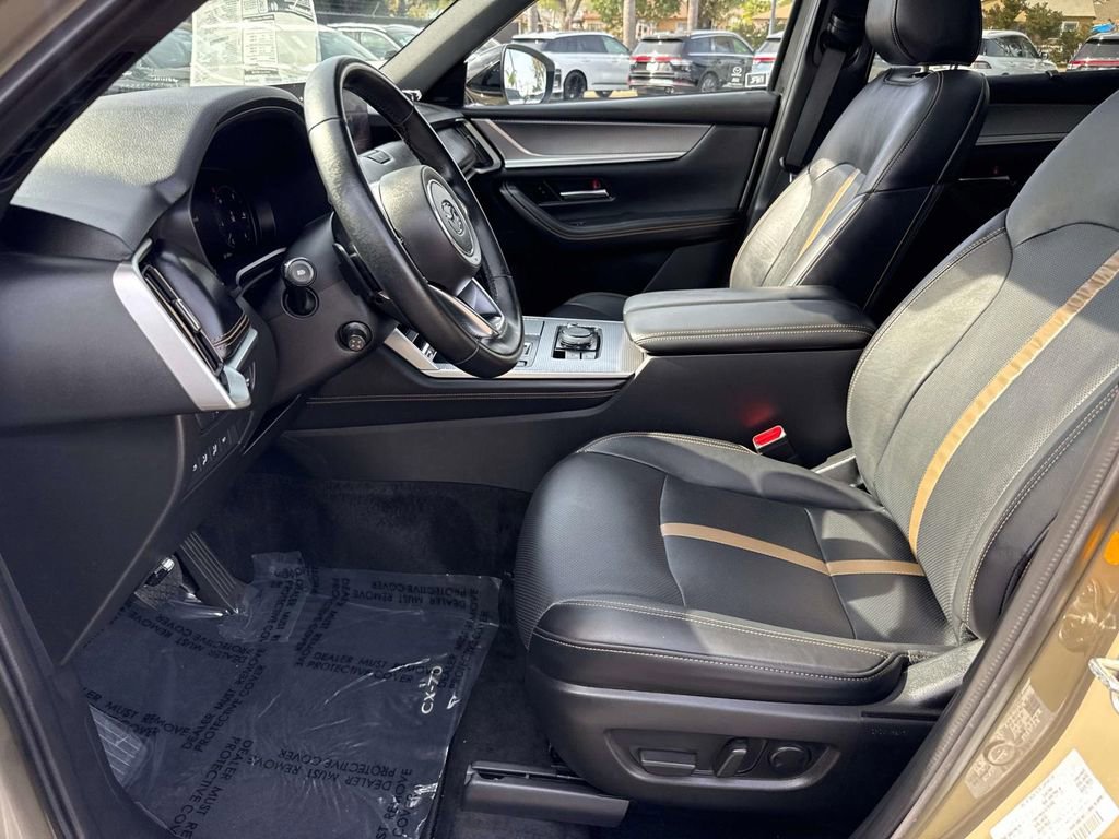 Certified 2025 MAZDA CX-70 3.3 Turbo S w/ Premium Package image 25