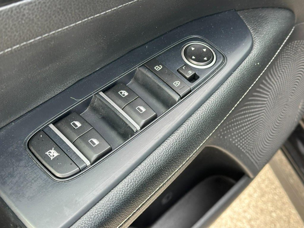 Used 2021 Kia Forte GT-Line image 15