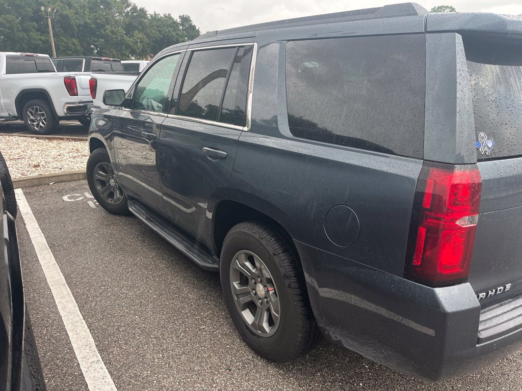 Used 2019 Chevrolet Tahoe LS w/ Enhanced Driver Alert Package RWD image 3