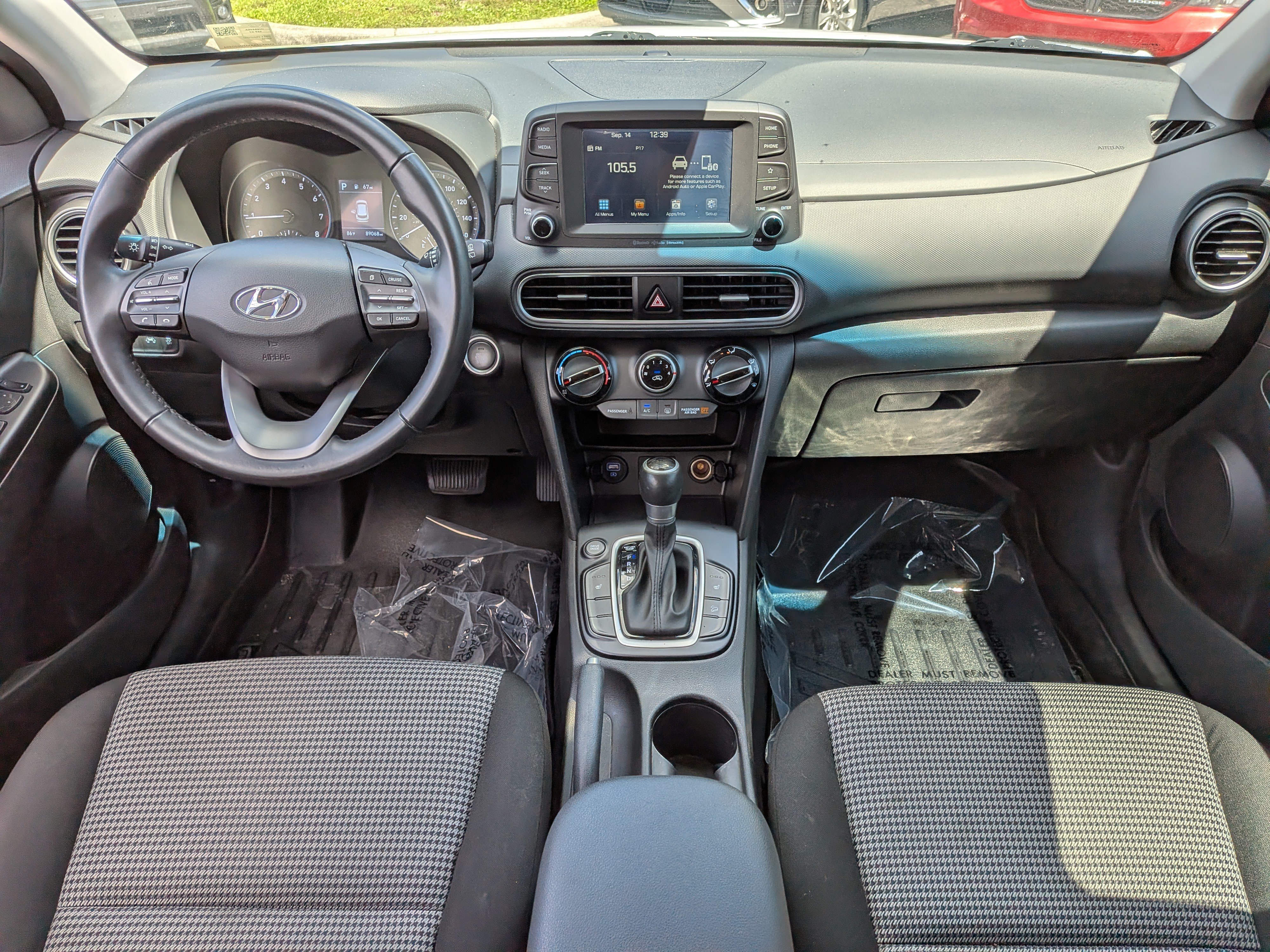 Used 2021 Hyundai Kona SEL FWD image 15