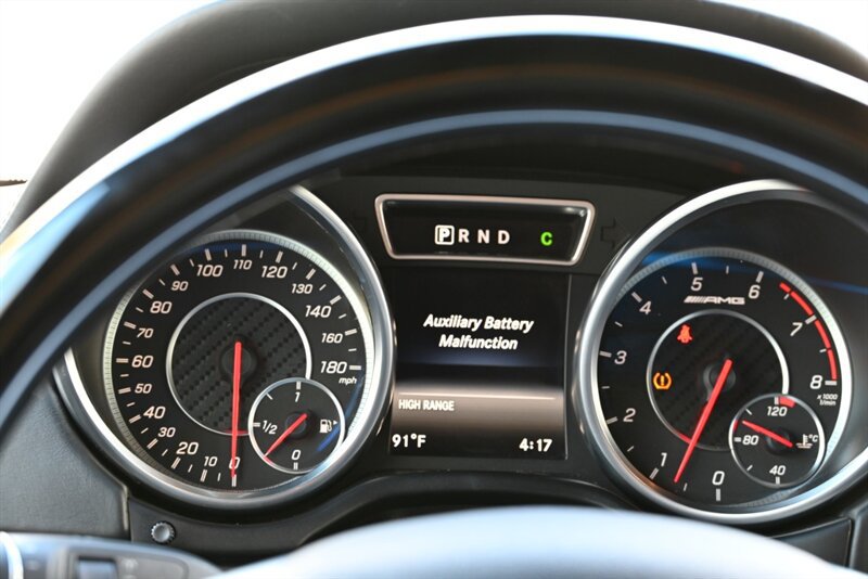 Used 2016 Mercedes-Benz G 63 AMG 4MATIC image 34