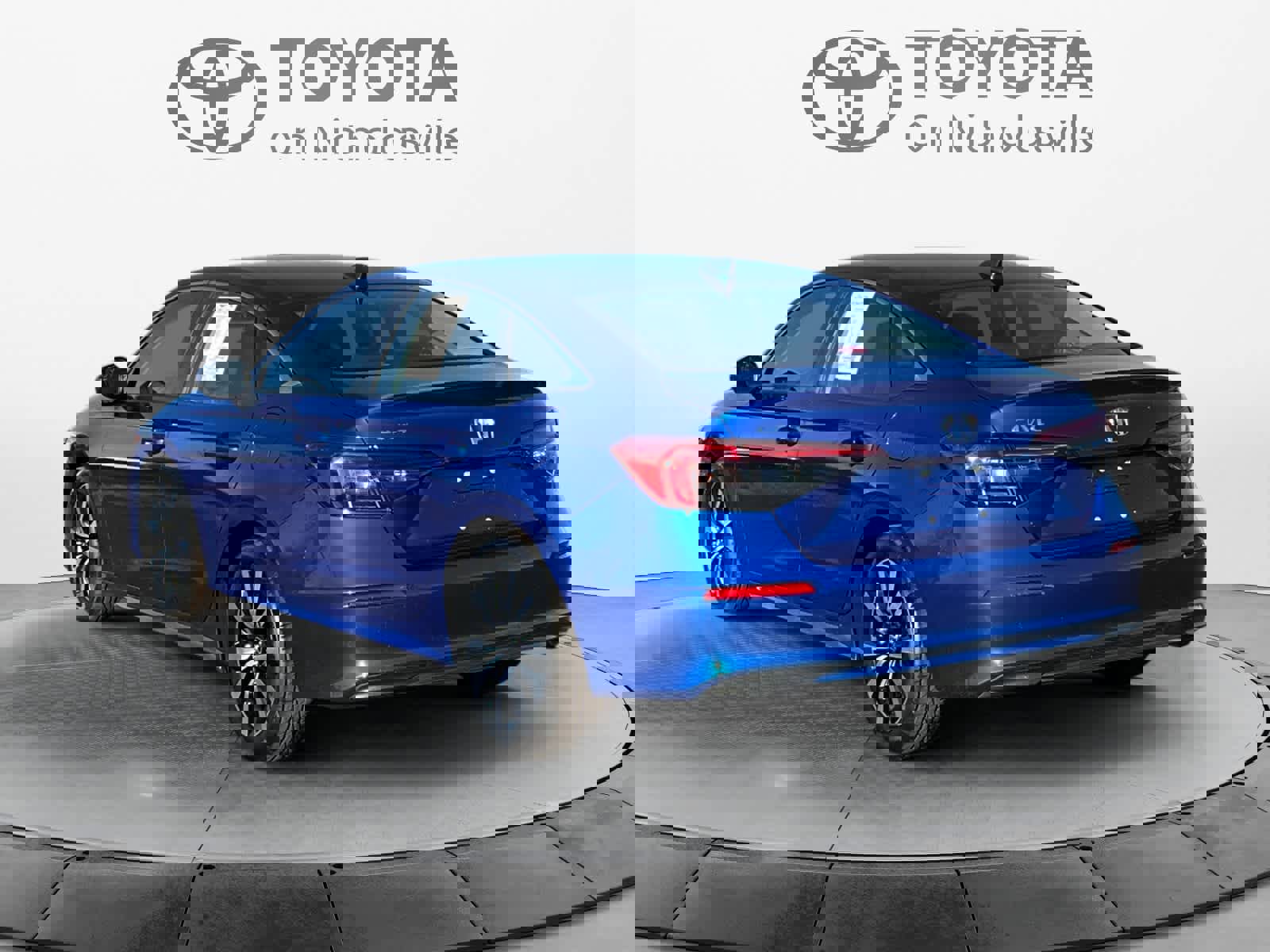 Used 2022 Honda Civic EX image 4