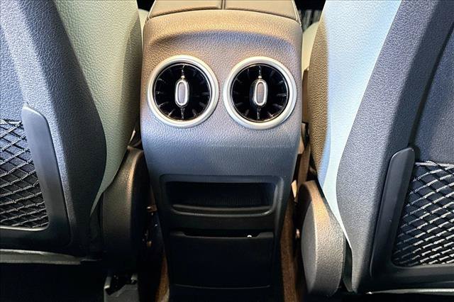 New 2026 Mercedes-Benz GLB 250 image 23
