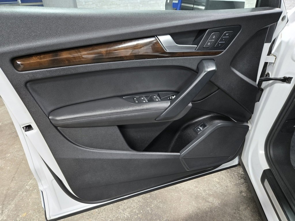 Used 2019 Audi Q5 2.0T Premium Plus image 7