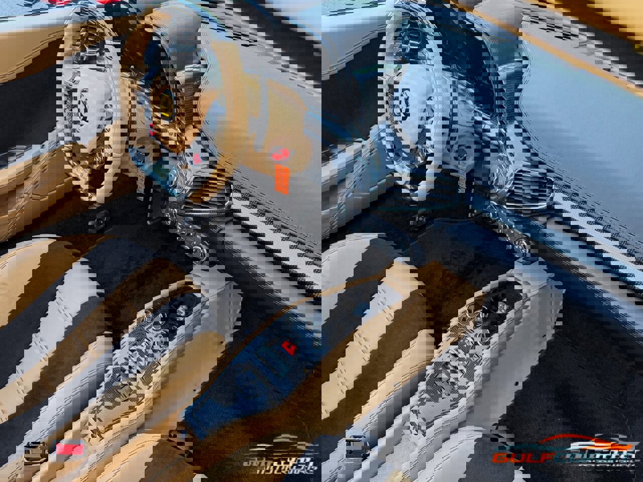 Used 2014 Ferrari 458 Spider image 32