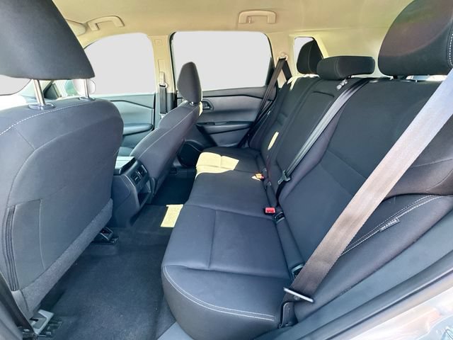 Used 2024 Nissan Rogue S FWD image 22