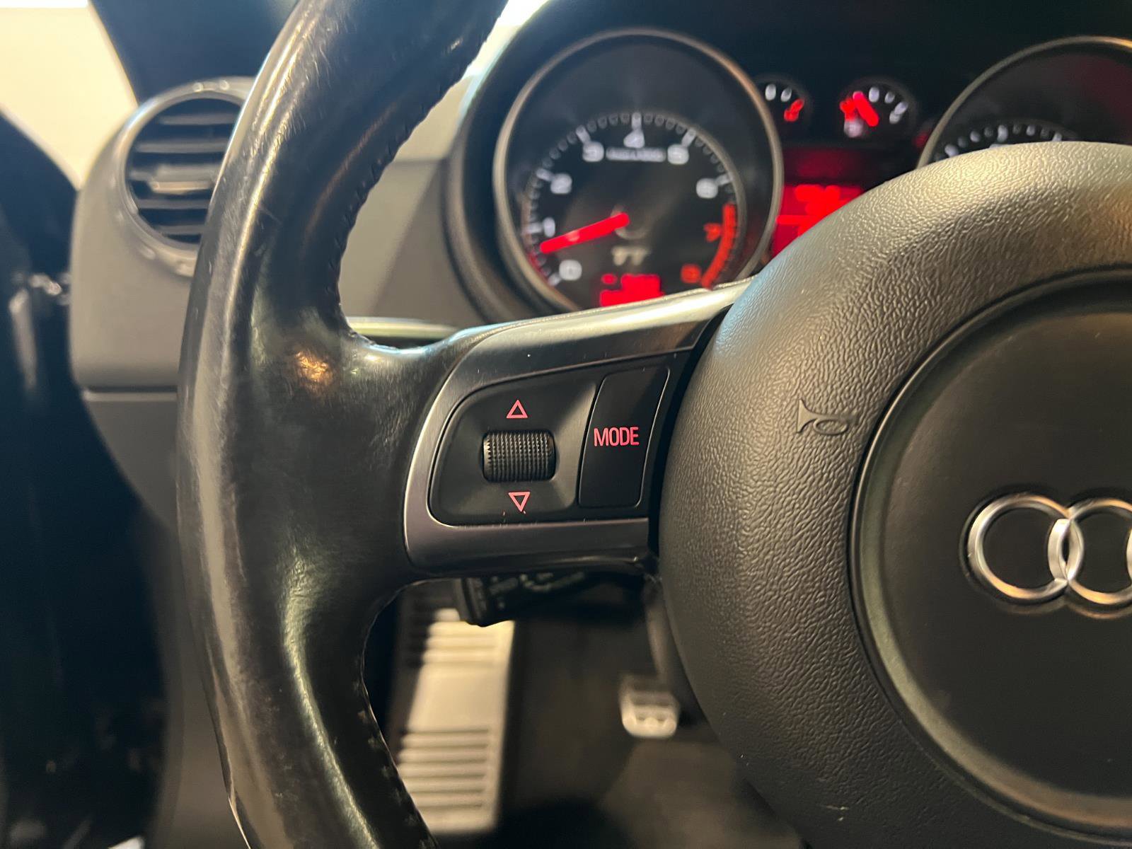 Used 2008 Audi TT 3.2 image 13