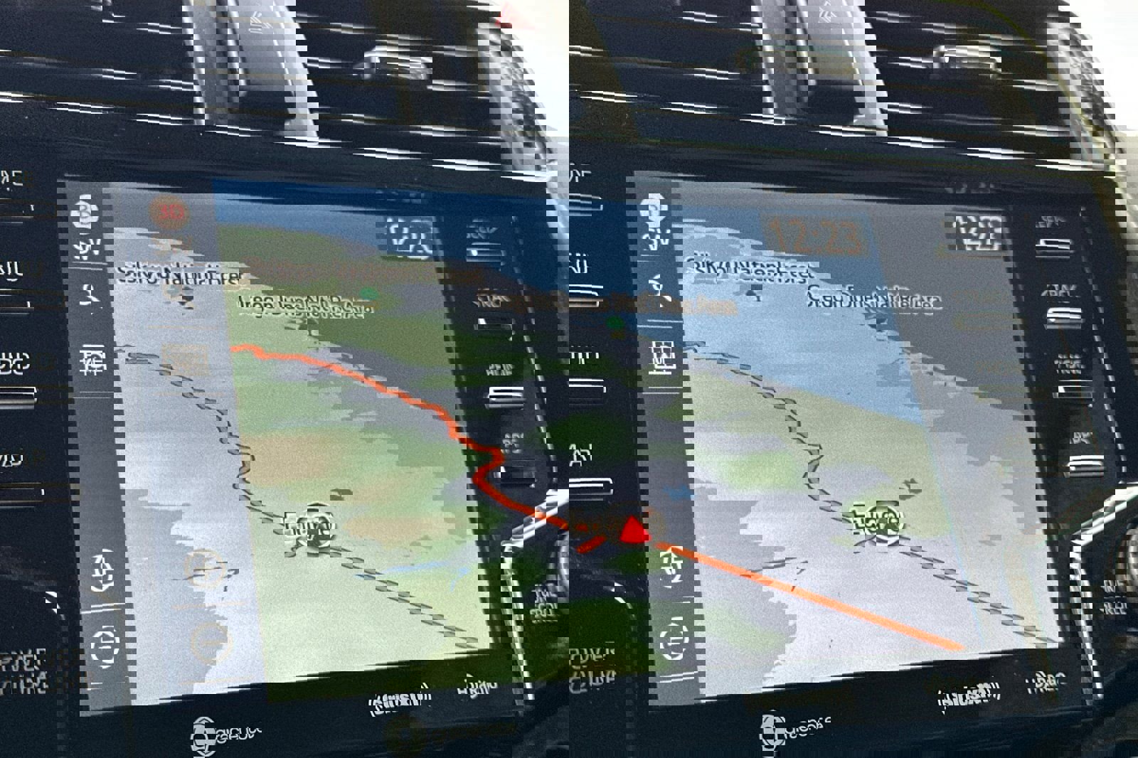 Used 2024 Toyota 4Runner TRD Off-Road Premium image 22